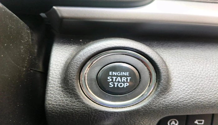 2022 Maruti XL6 ALPHA AT, Petrol, Automatic, 43,629 km, interior
