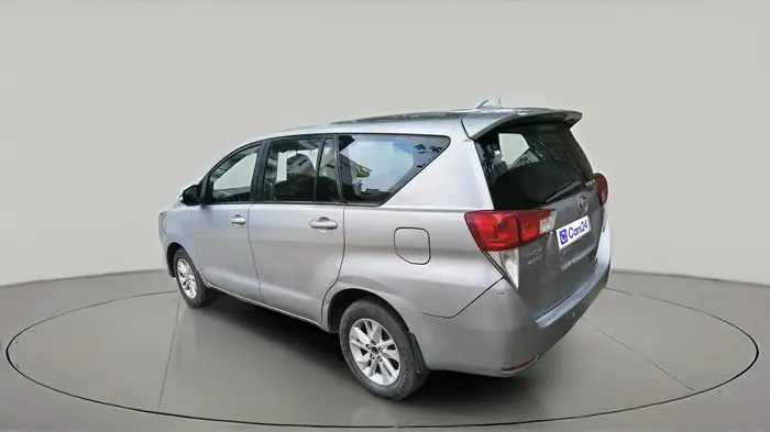 2017 Toyota Innova Crysta 2.4 GX 8 STR, Diesel, Manual, 1,71,972 km, exterior