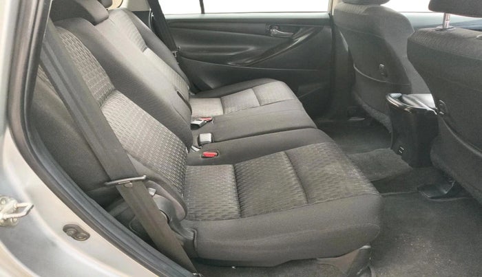 2017 Toyota Innova Crysta 2.4 GX 8 STR, Diesel, Manual, 1,71,972 km, interior