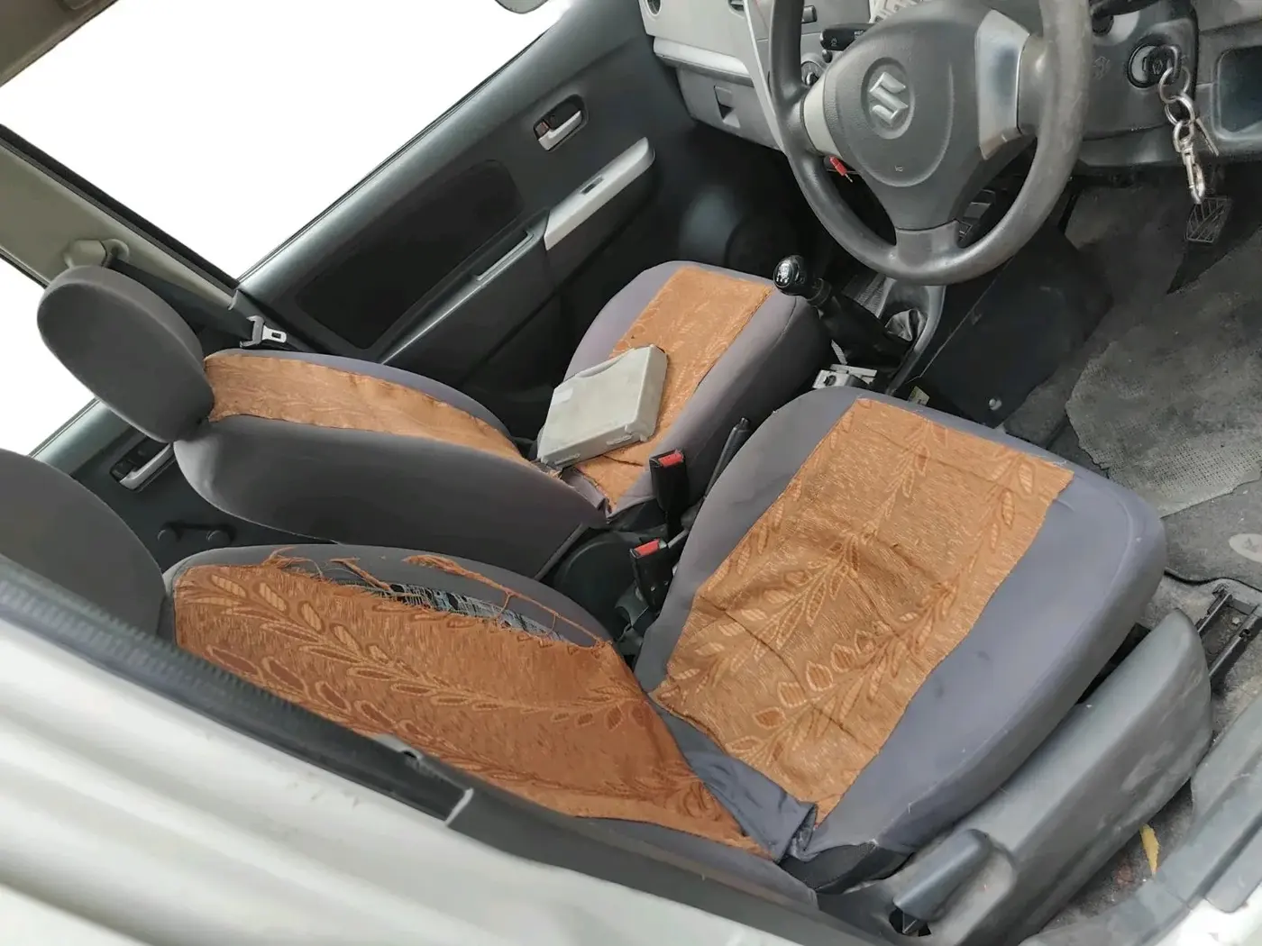 2012 Maruti Wagon R 1.0 LXI, Petrol, Manual, 28,690 km, interior