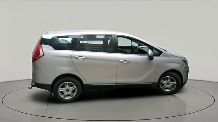 2018 Mahindra MARAZZO M8 7 STR, Diesel, Manual, 1,29,401 km, exterior