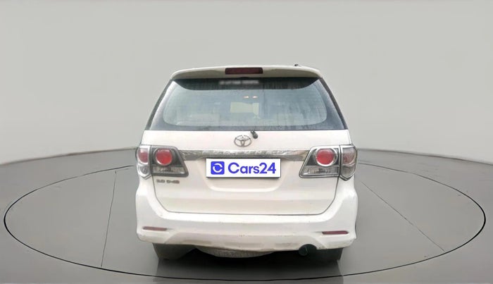 2016 Toyota Fortuner 3.0 4X2 MT, Diesel, Manual, 2,04,605 km, exterior