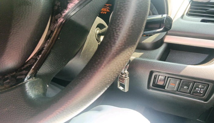 2016 Maruti Swift VDI ABS, Diesel, Manual, 1,38,307 km, interior
