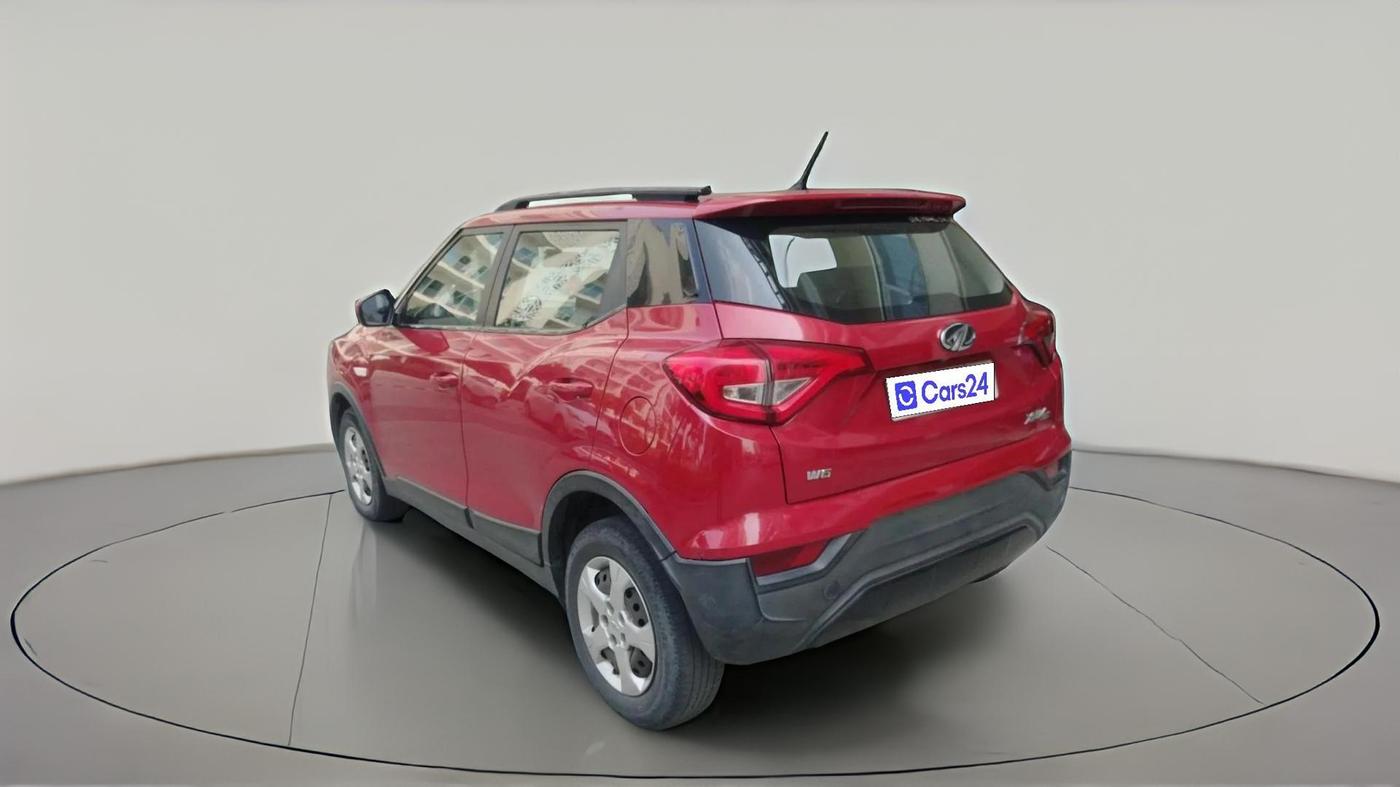 2019 Mahindra XUV300 W6 1.5 DIESEL, Diesel, Manual, 1,31,256 km, exterior