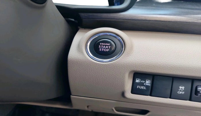 2022 Maruti Ertiga ZXI (O) CNG, CNG, Manual, 17,726 km, interior