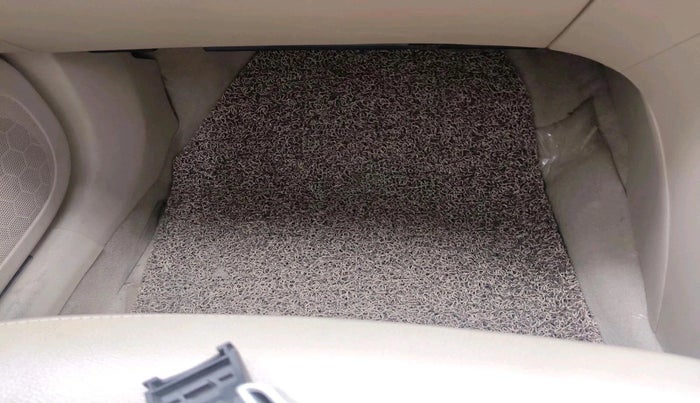 2019 Maruti Ciaz ALPHA 1.5 SHVS PETROL, Petrol, Manual, 93,859 km, interior