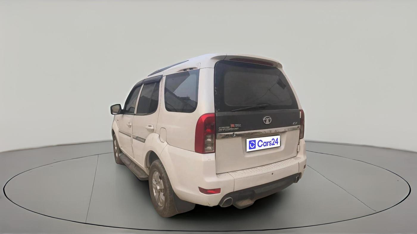 2017 Tata Safari Storme 2.2 EX 4X2, Diesel, Manual, 1,16,567 km, exterior