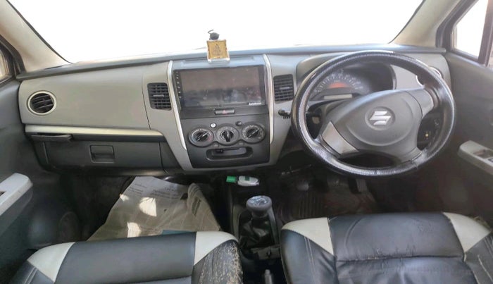 2011 Maruti Wagon R 1.0 LXI CNG, CNG, Manual, 2,31,096 km, interior