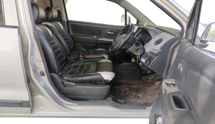 2011 Maruti Wagon R 1.0 LXI CNG, CNG, Manual, 2,31,096 km, interior