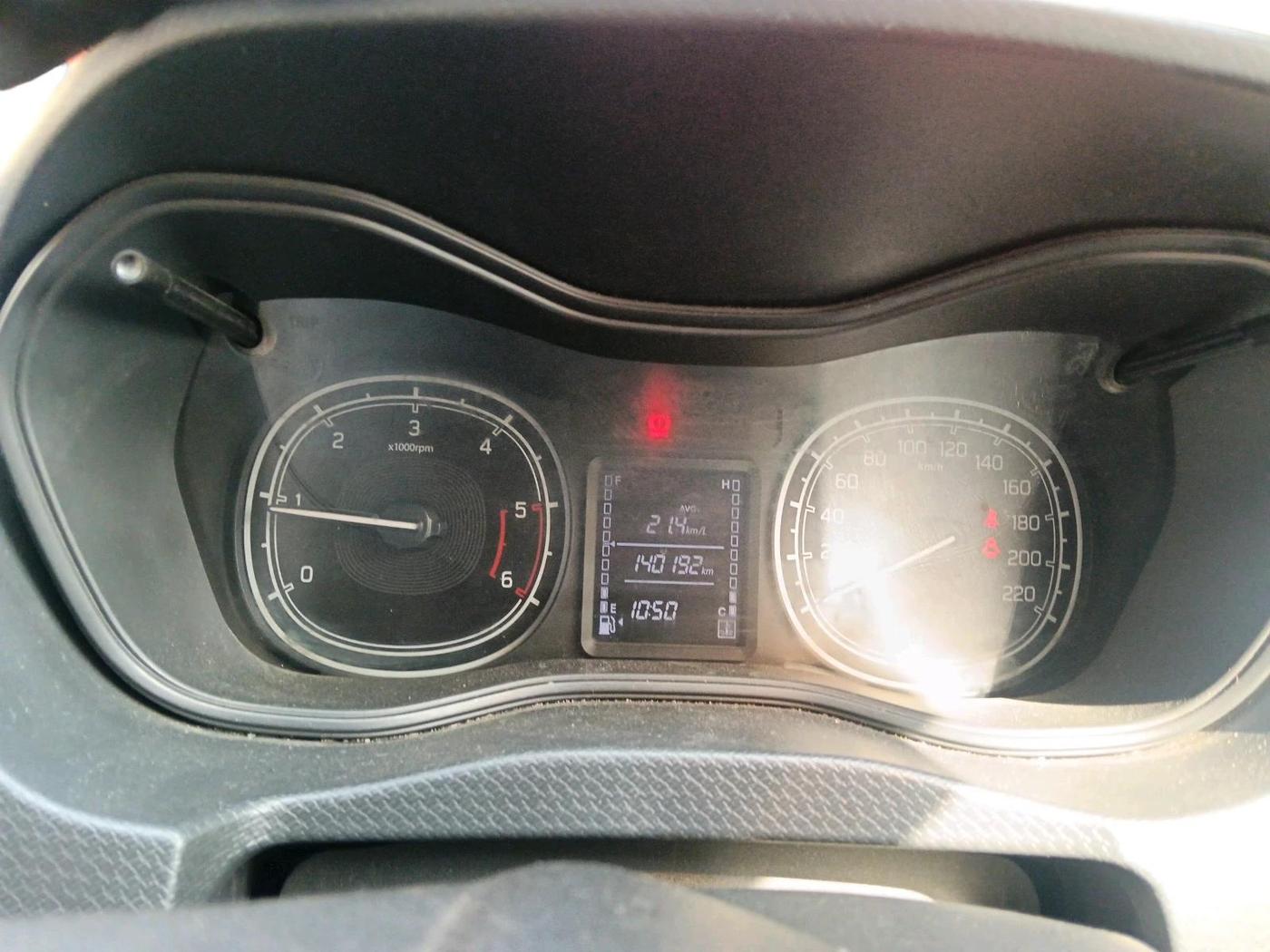 2017 Maruti Vitara Brezza LDI (O), Diesel, Manual, 1,40,192 km, interior