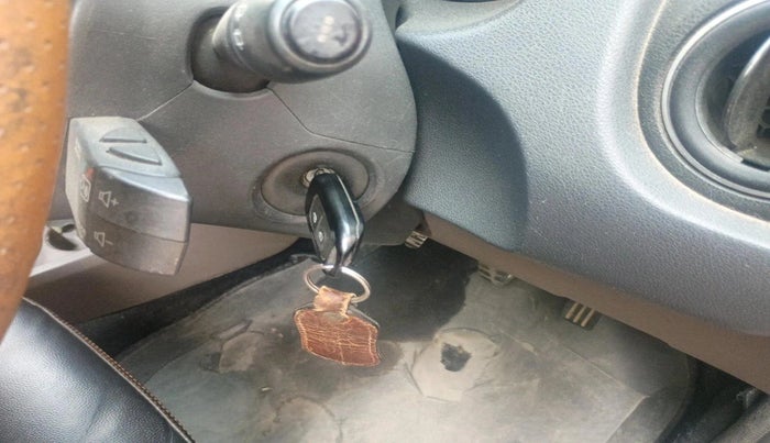 2016 Renault Duster 85 PS RXZ DIESEL, Diesel, Manual, 1,24,117 km, interior