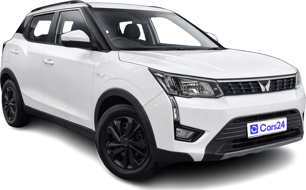2023 Mahindra XUV300 - SUV - Petrol - Manual - ₹7.40 lakh