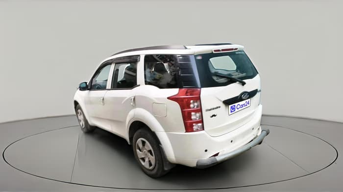 2017 Mahindra XUV500 W4 1.99, Diesel, Manual, 96,273 km, exterior