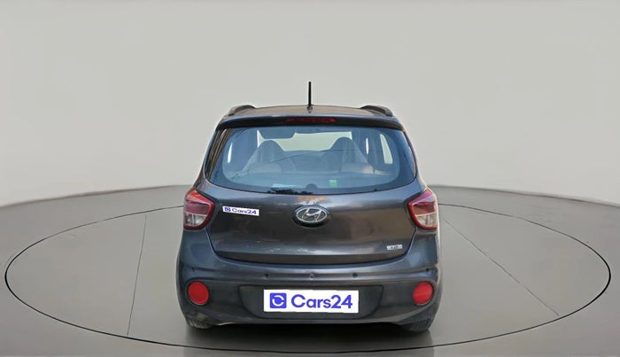 2019 Hyundai Grand i10 MAGNA 1.2 KAPPA VTVT, CNG, Manual, 1,02,434 km, exterior