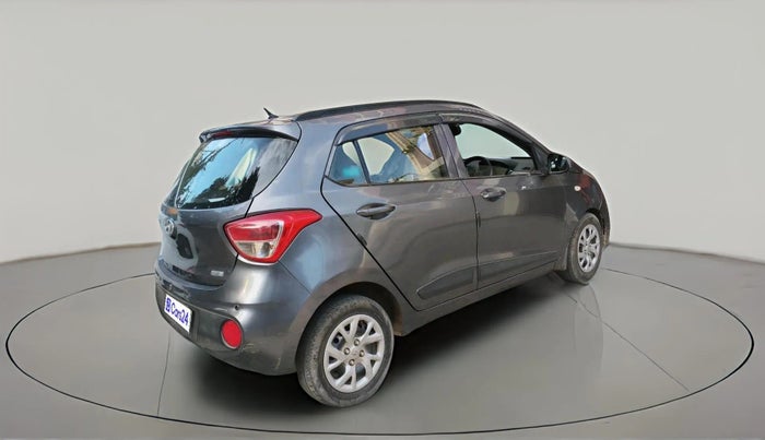 2019 Hyundai Grand i10 MAGNA 1.2 KAPPA VTVT, CNG, Manual, 1,02,434 km, exterior