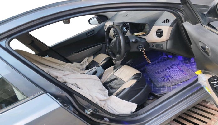 2019 Hyundai Grand i10 MAGNA 1.2 KAPPA VTVT, CNG, Manual, 1,02,434 km, interior