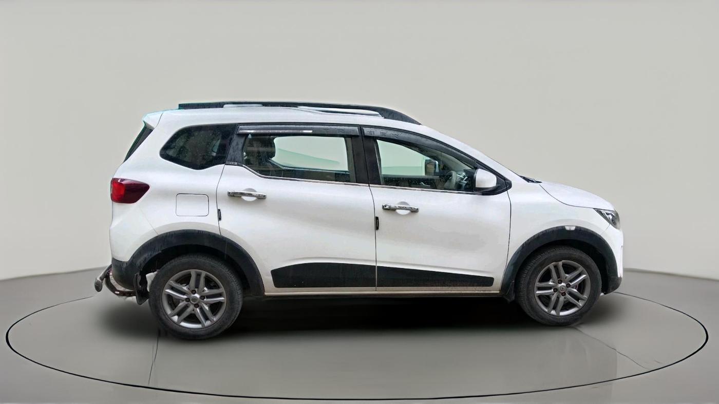 2020 Renault TRIBER RXZ AMT, Petrol, Automatic, 39,535 km, exterior