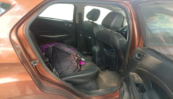 2018 Ford Ecosport TITANIUM + 1.5L DIESEL, Diesel, Manual, 1,15,723 km, interior