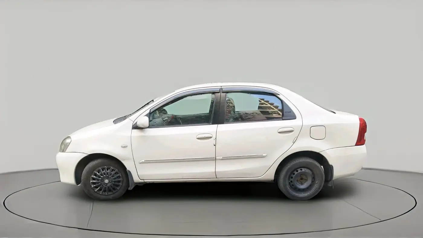 2011 Toyota Etios G, Petrol, Manual, 52,249 km, exterior