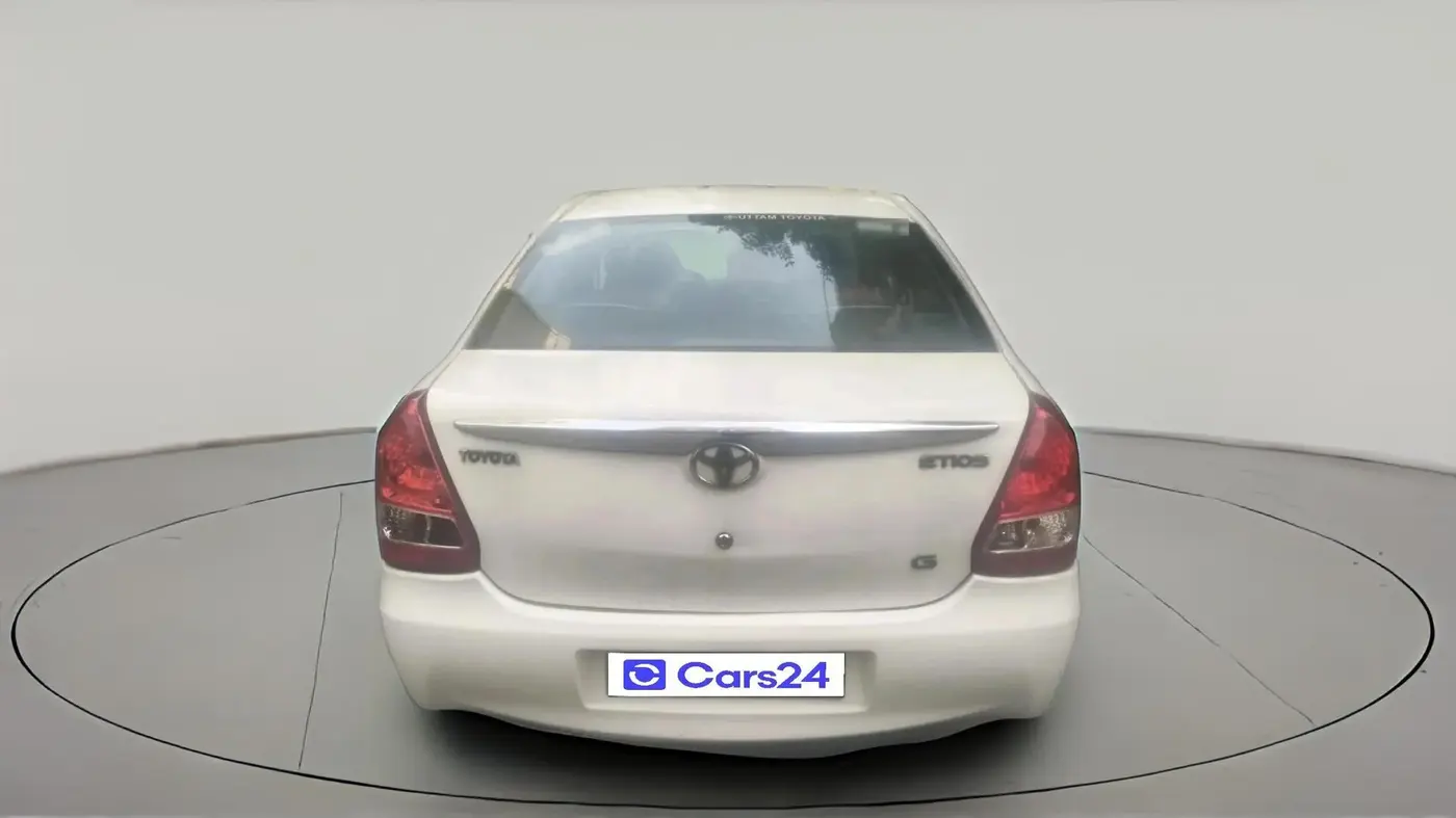 2011 Toyota Etios G, Petrol, Manual, 52,249 km, exterior