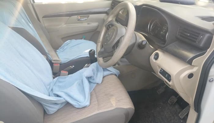 2022 Maruti Ertiga ZXI  CNG, CNG, Manual, 77,066 km, interior