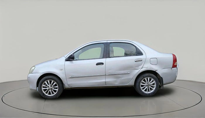 2011 Toyota Etios V, CNG, Manual, 1,50,396 km, exterior