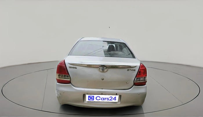 2011 Toyota Etios V, CNG, Manual, 1,50,396 km, exterior