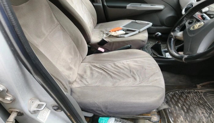 2011 Toyota Etios V, CNG, Manual, 1,50,396 km, interior