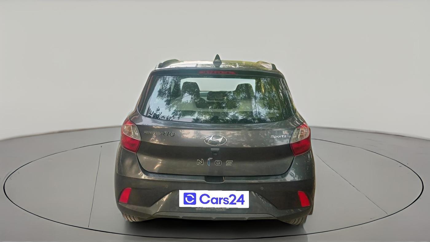 2022 Hyundai GRAND I10 NIOS SPORTZ AMT 1.2 KAPPA VTVT, Petrol, Automatic, 27,998 km, exterior