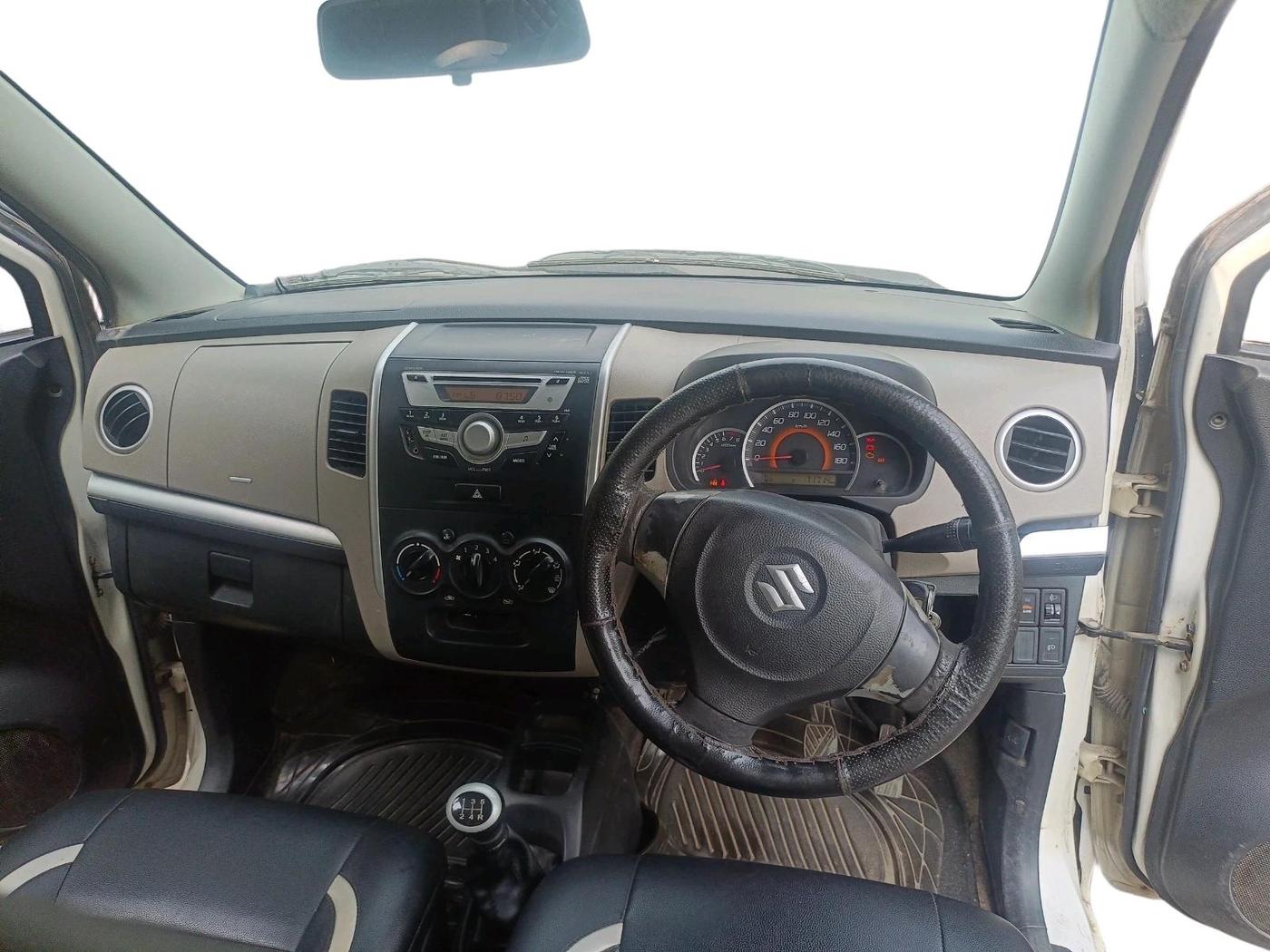 2015 Maruti Wagon R 1.0 VXI, Petrol, Manual, 71,714 km, interior