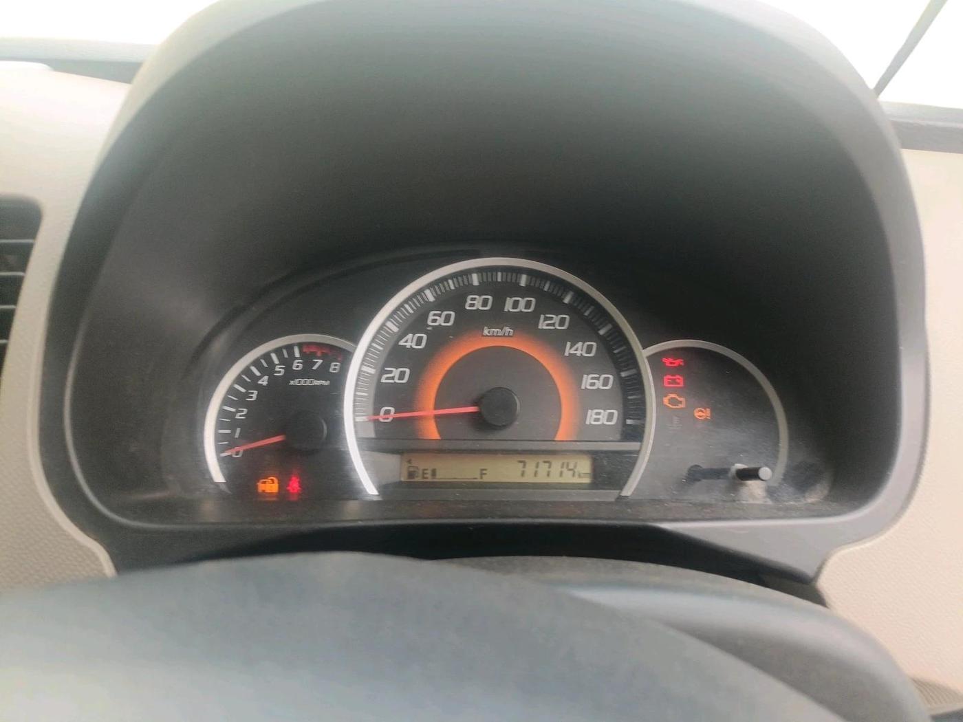 2015 Maruti Wagon R 1.0 VXI, Petrol, Manual, 71,714 km, interior