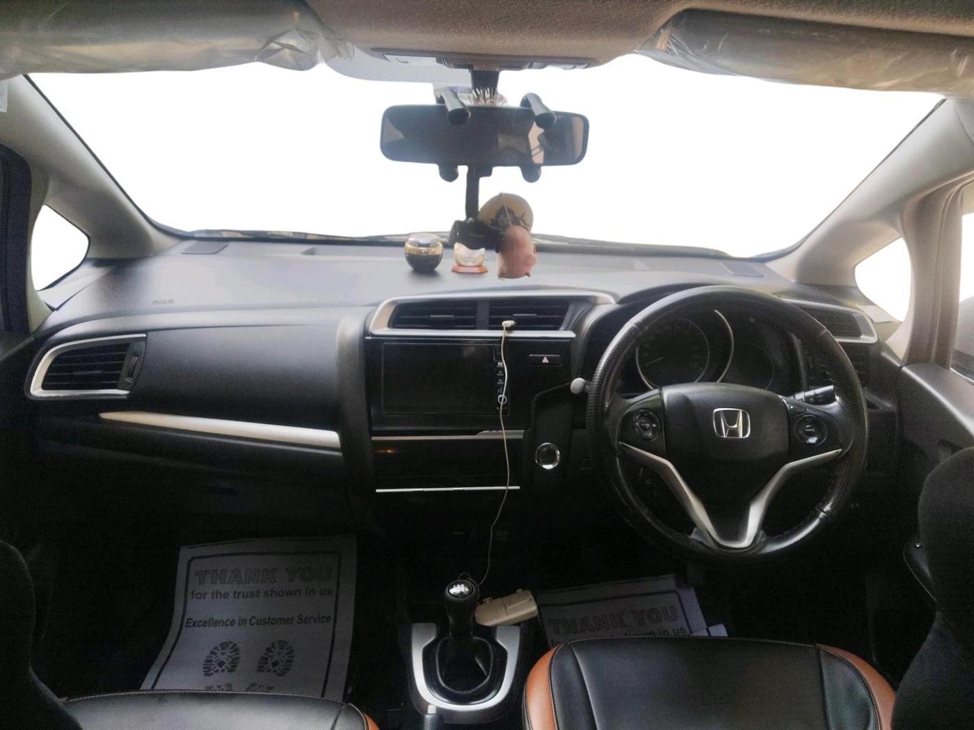 2018 Honda WR-V 1.5L I-DTEC VX MT, Diesel, Manual, 1,53,134 km, interior
