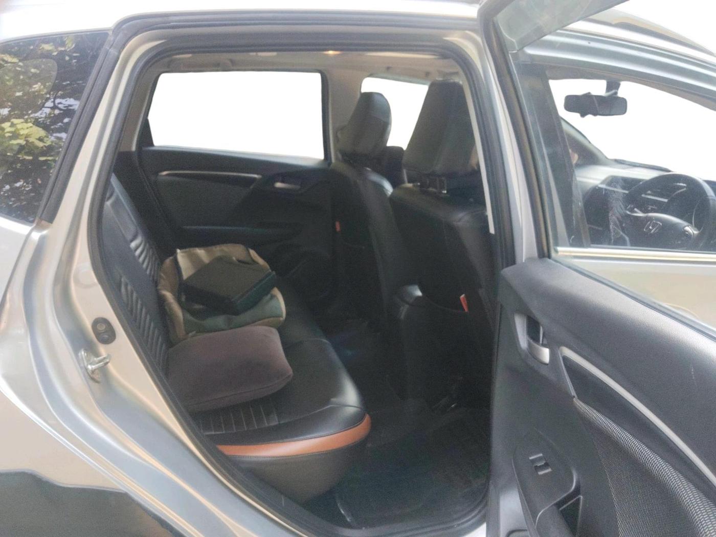 2018 Honda WR-V 1.5L I-DTEC VX MT, Diesel, Manual, 1,53,134 km, interior