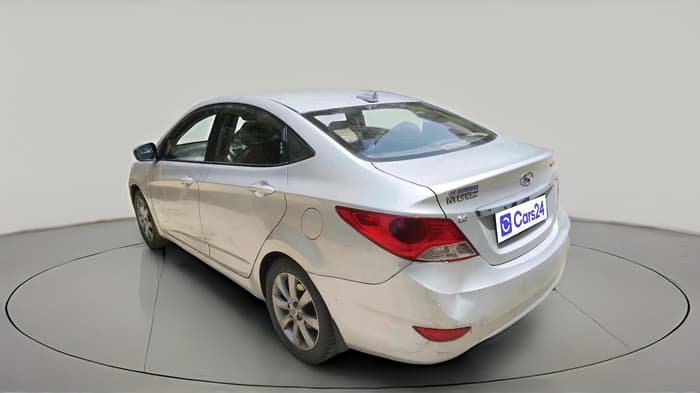 2013 Hyundai Verna FLUIDIC 1.6 VTVT SX, Petrol, Manual, 1,29,883 km, exterior