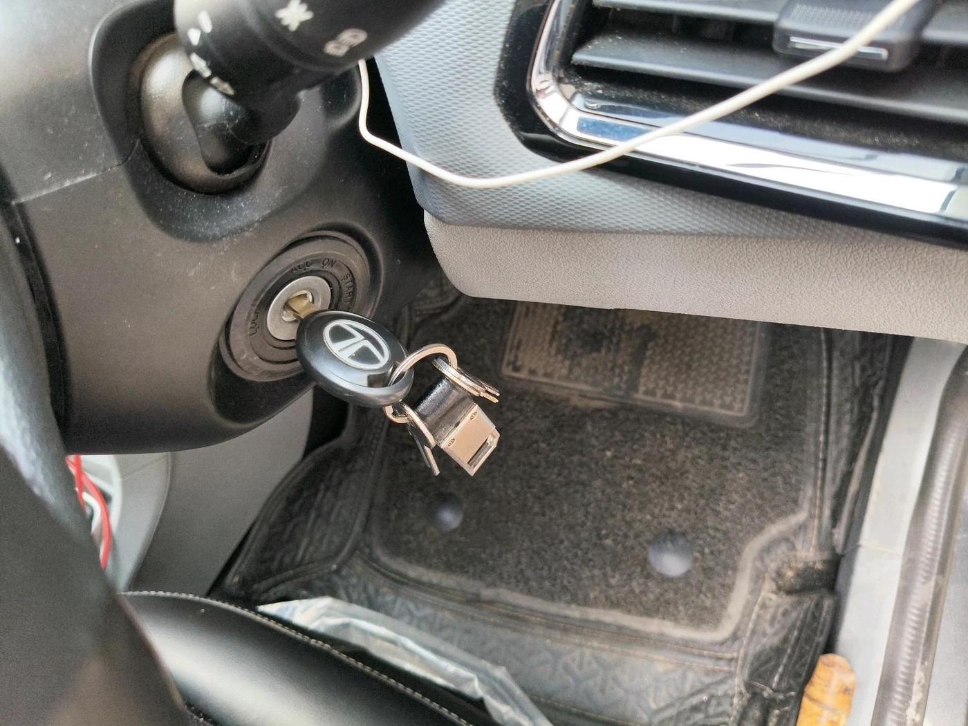 2024 Tata TIGOR XM CNG, CNG, Manual, 60,315 km, interior