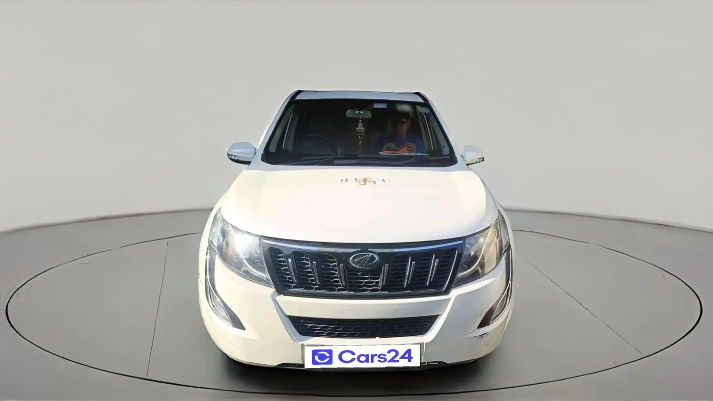 2017 Mahindra XUV500 W10 1.99, Diesel, Manual, 57,591 km, exterior
