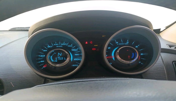 2017 Mahindra XUV500 W10 1.99, Diesel, Manual, 57,591 km, interior