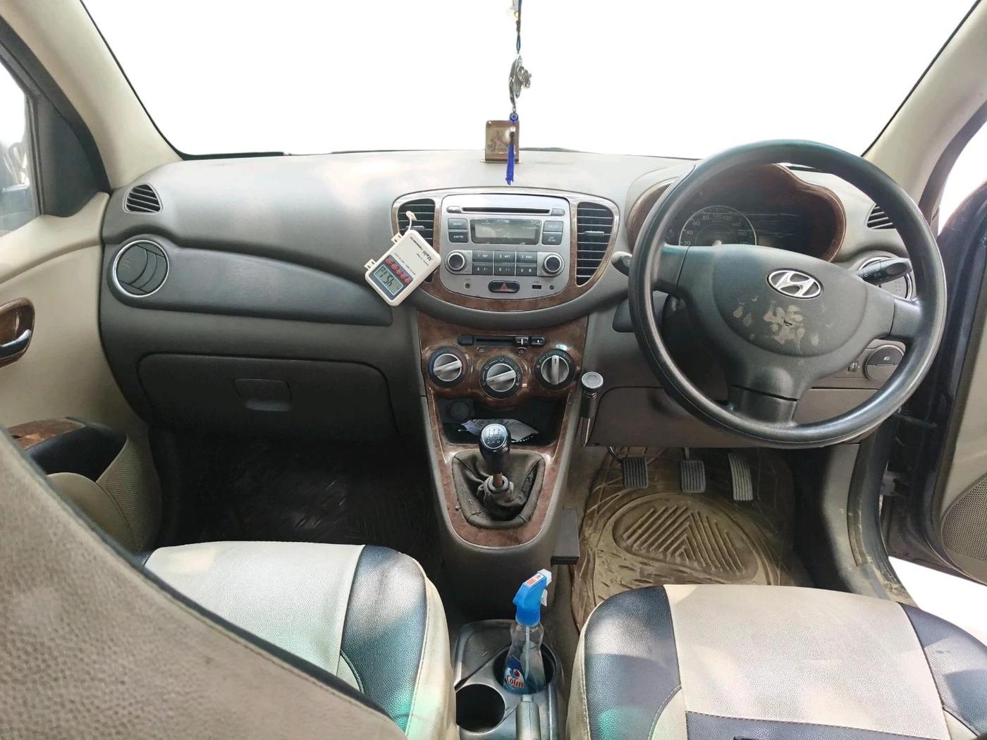 2013 Hyundai i10 MAGNA 1.2, Petrol, Manual, 59,995 km, interior