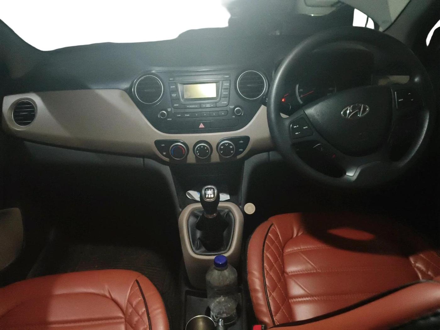 2016 Hyundai Grand i10 SPORTZ 1.2 KAPPA VTVT, Petrol, Manual, 78,221 km, interior