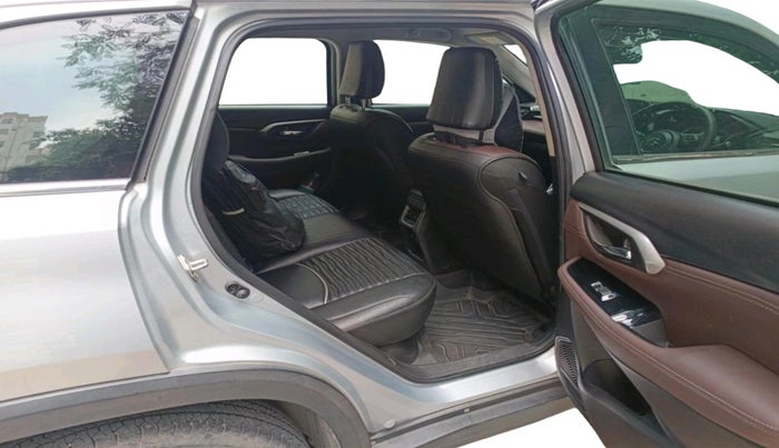 2023 Maruti Grand Vitara ZETA CNG, CNG, Manual, 48,518 km, interior