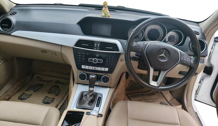 2013 Mercedes Benz C Class 200 CGI AVANTGARDE, Petrol, Automatic, 49,881 km, interior