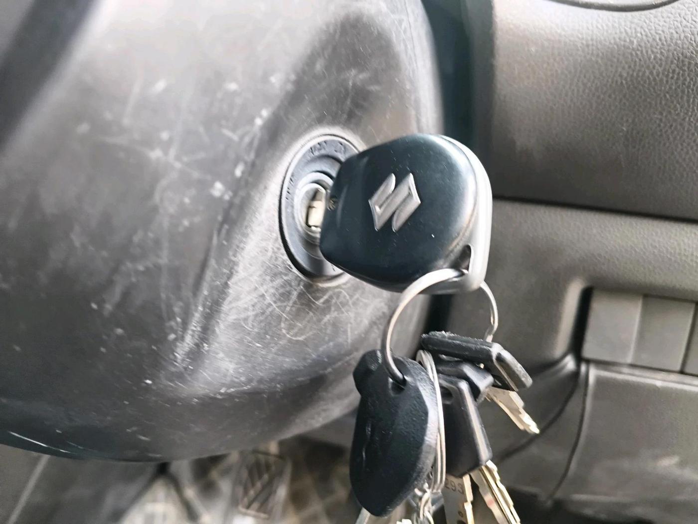 2023 Maruti Swift VXI, Petrol, Manual, 27,522 km, interior