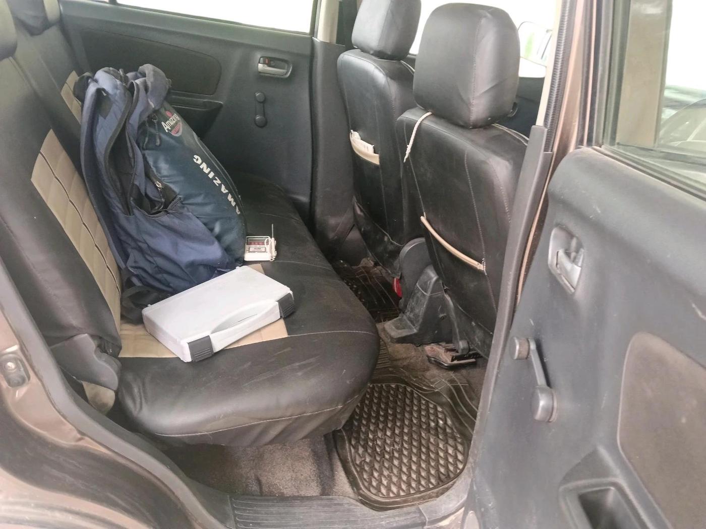 2012 Maruti Wagon R 1.0 LXI CNG, CNG, Manual, 1,19,823 km, interior