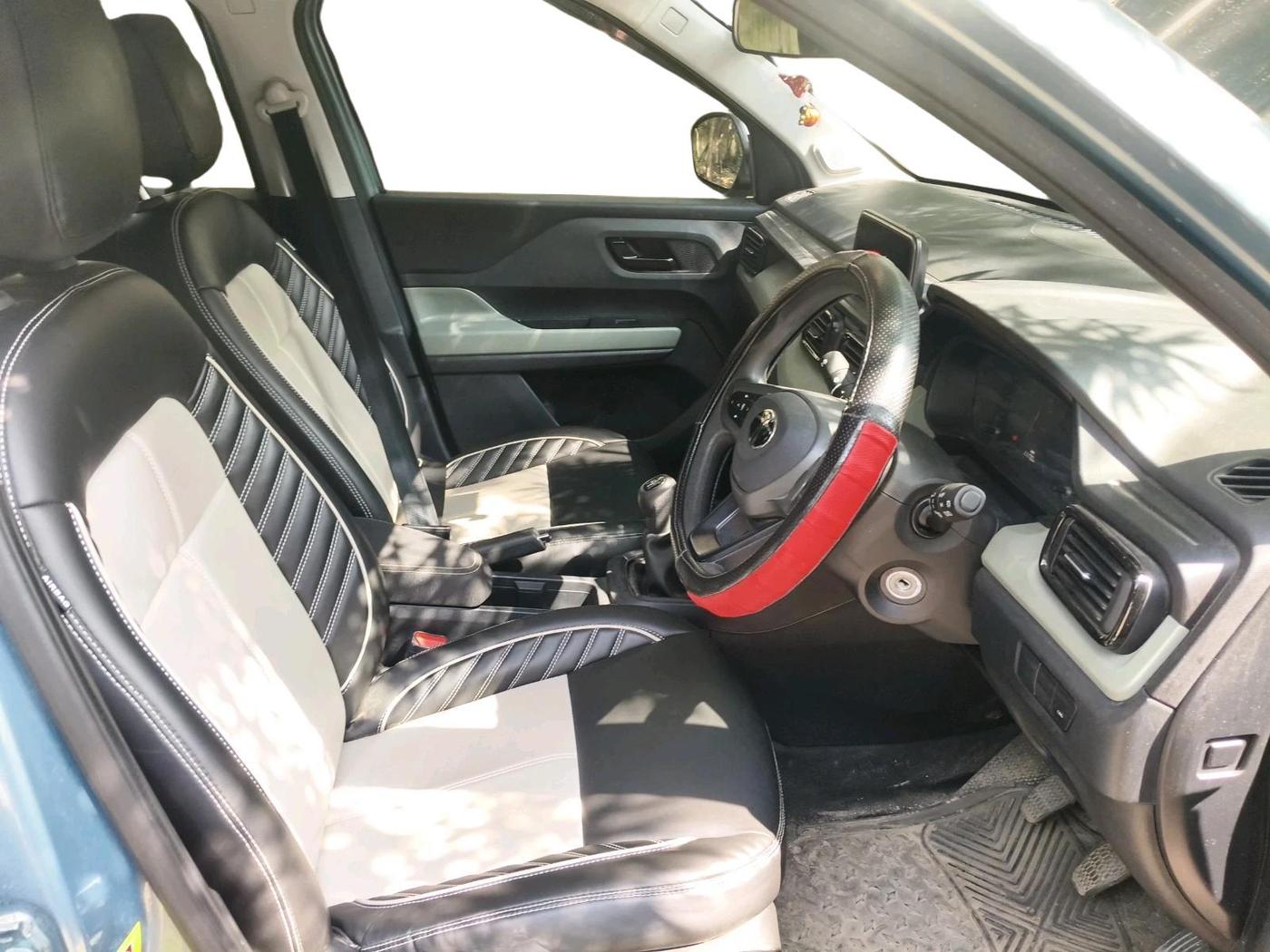2025 Tata PUNCH Adventure Plus iCNG, CNG, Manual, 11,172 km, interior