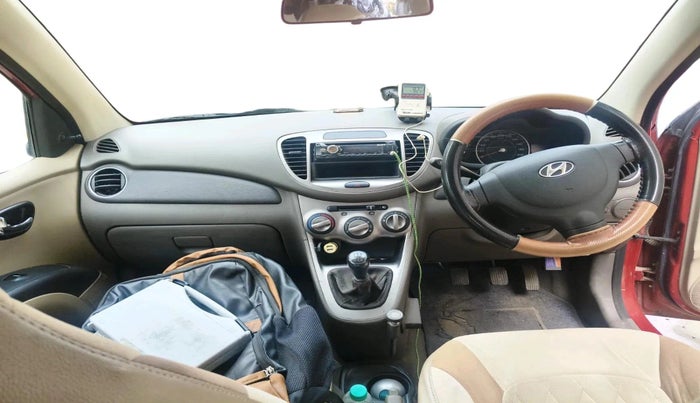 2013 Hyundai i10 MAGNA 1.1, Petrol, Manual, 39,839 km, interior