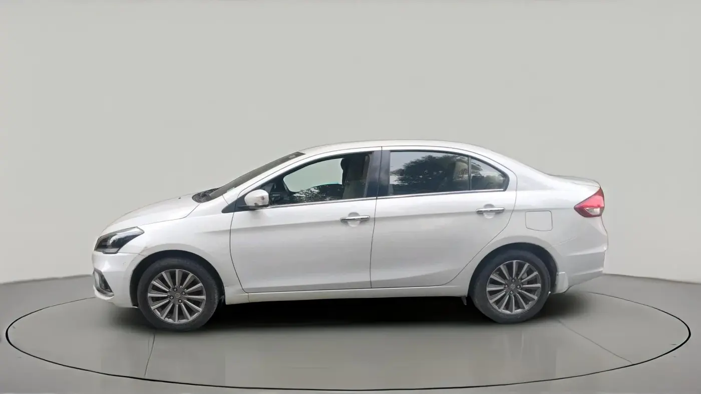2019 Maruti Ciaz ALPHA  AT 1.5 SHVS PETROL, Petrol, Automatic, 28,046 km, exterior