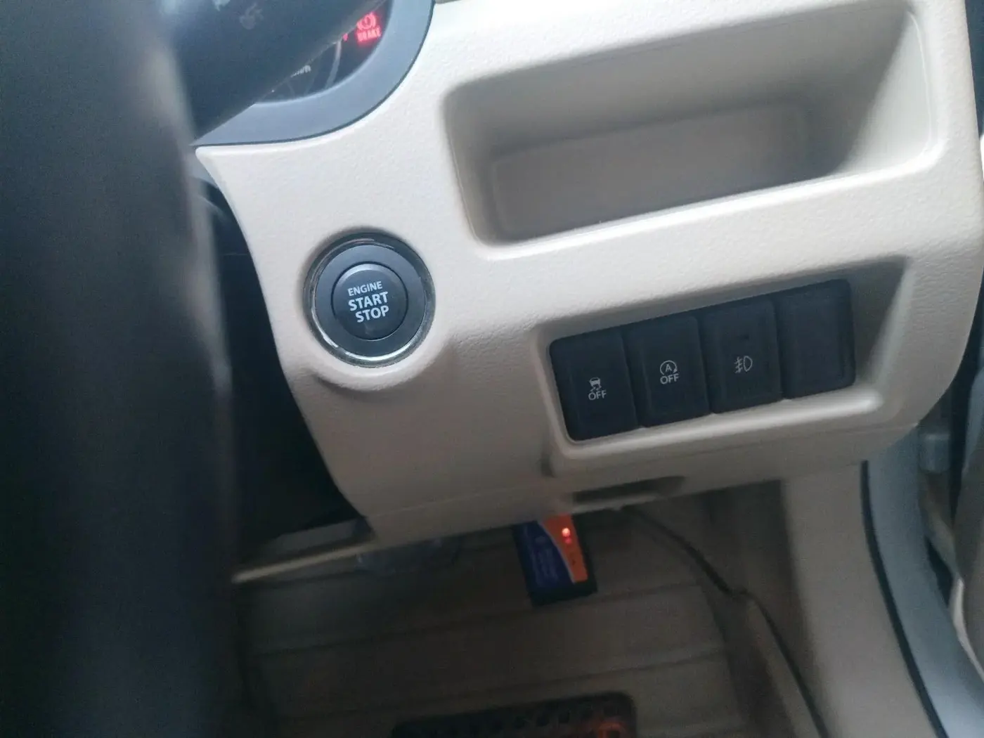 2019 Maruti Ciaz ALPHA  AT 1.5 SHVS PETROL, Petrol, Automatic, 28,046 km, interior