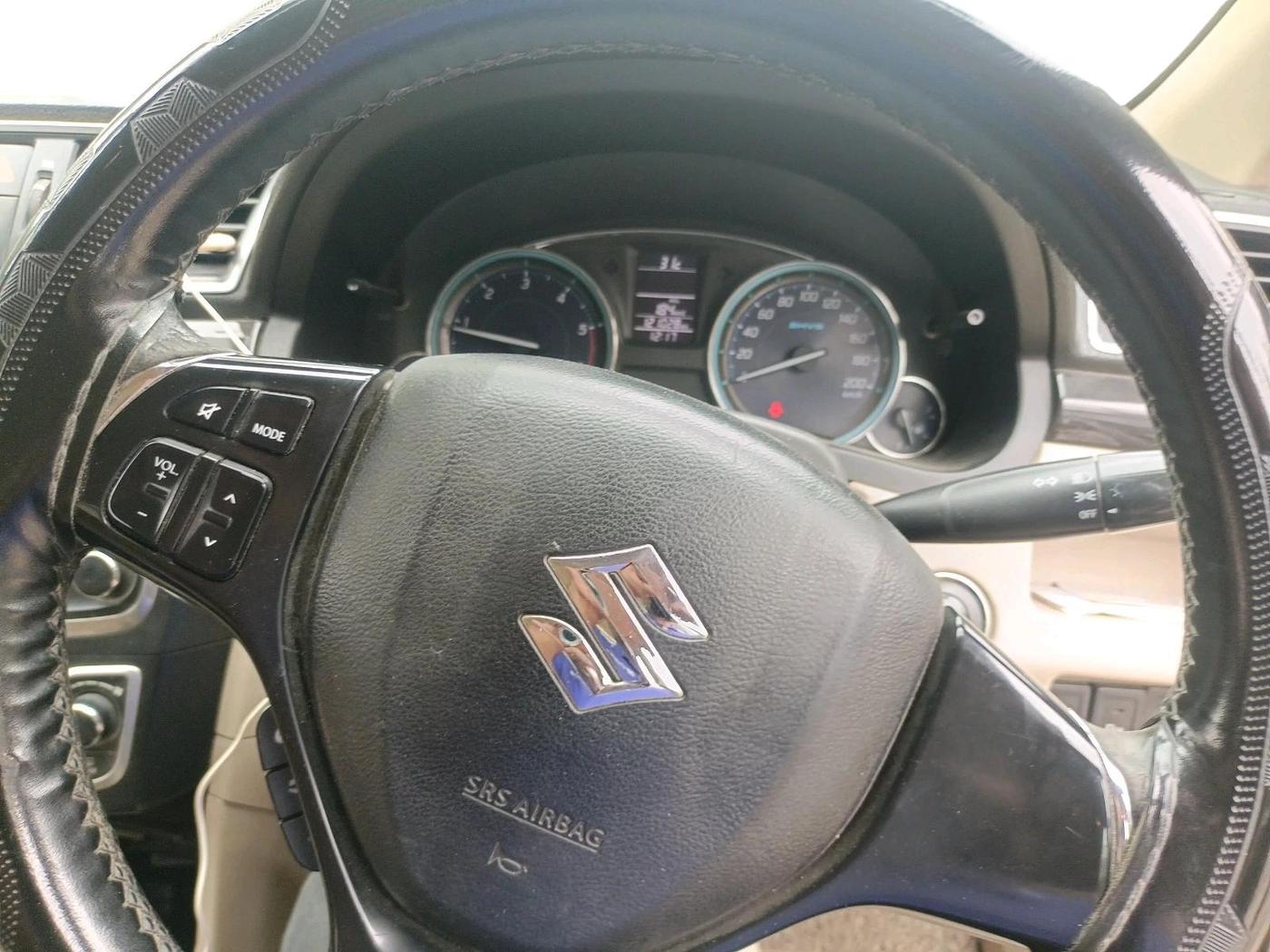 2016 Maruti Ciaz ZDI SHVS, Diesel, Manual, 1,21,028 km, interior