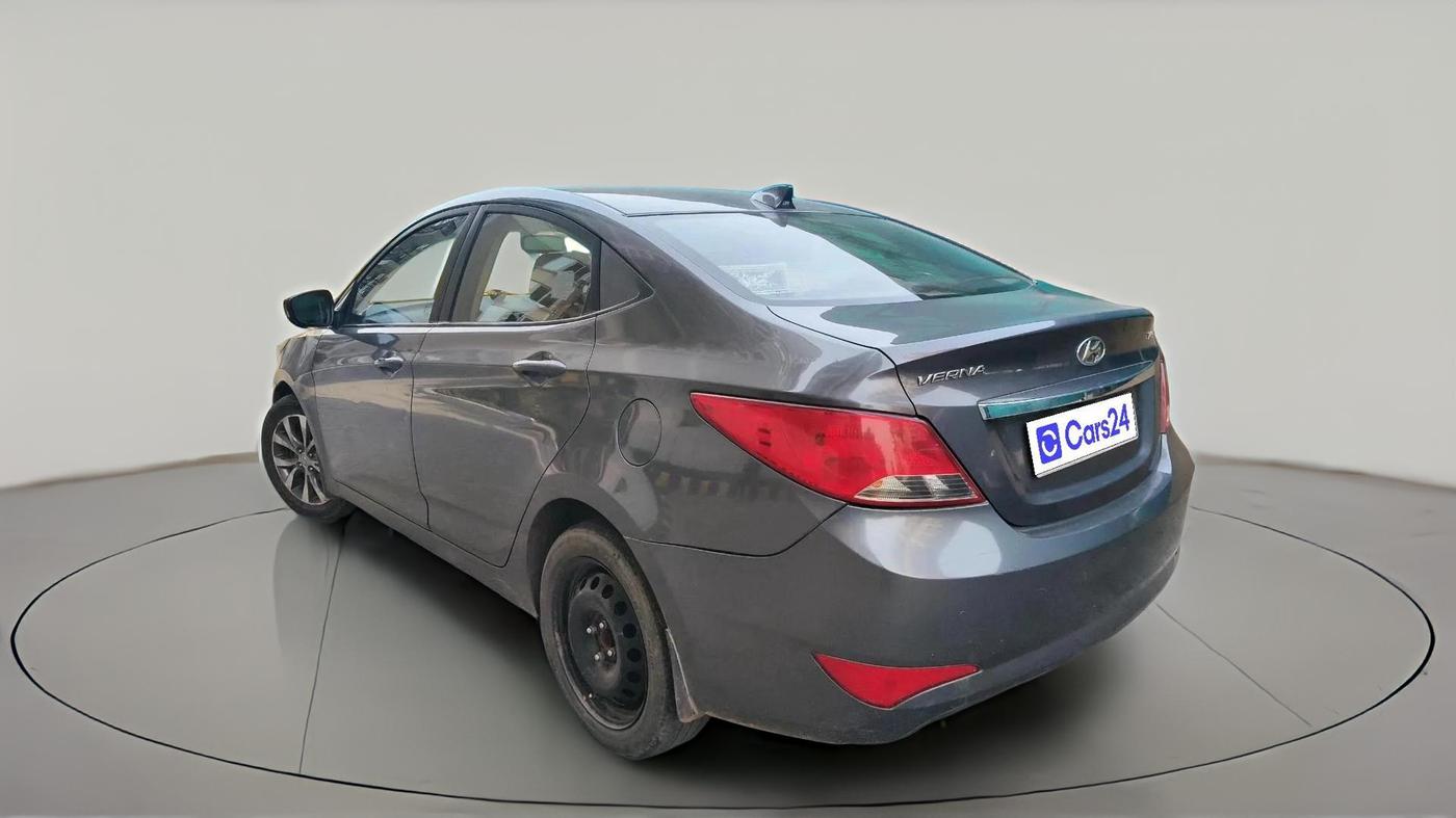 2016 Hyundai Verna 1.6 VTVT SX, Petrol, Manual, 98,744 km, exterior