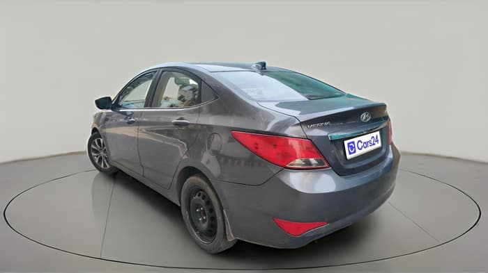 2016 Hyundai Verna 1.6 VTVT SX, Petrol, Manual, 98,744 km, exterior
